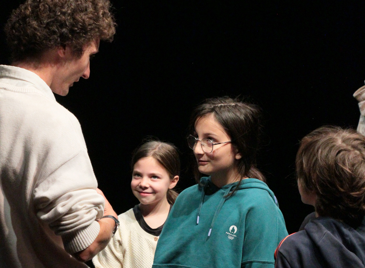 Enseigner l’expression théâtrale aux enfants
